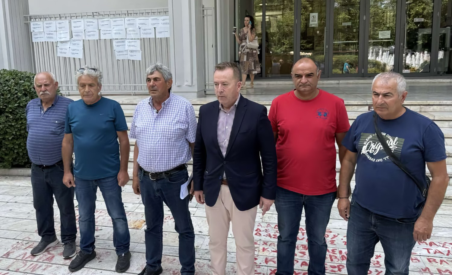 Μηνυτήρια αναφορά για τα φωτοβολταϊκά - Στα Δικαστήρια o Κόκκαλης με Λαρισαίους αγρότες